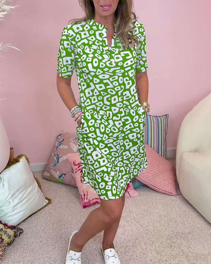Viaro™ | Printed Dress with V-Neck and Pockets