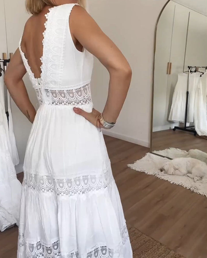 Kim | Lace Dress with V-Neck (Almost Sold Out)